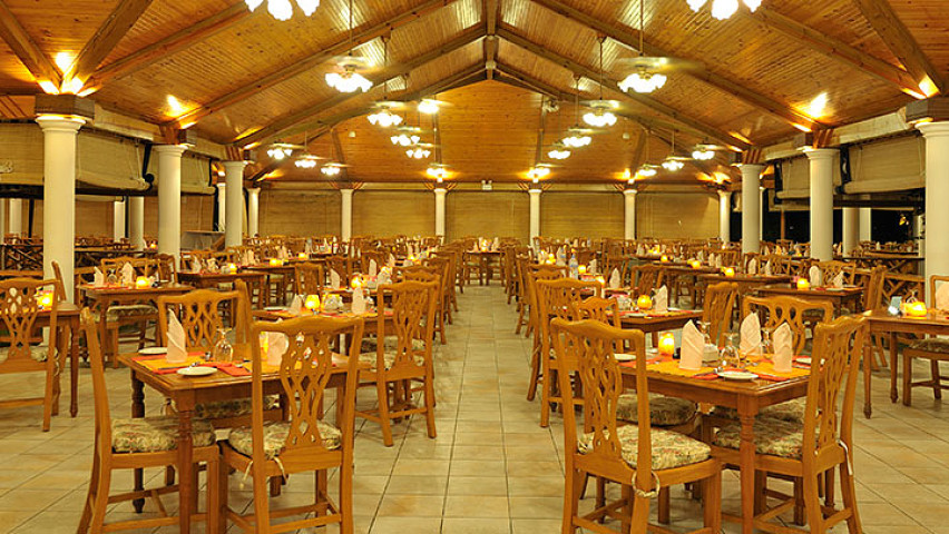 Maaniyaa Restaurant dining美食的图片集（ 马尔代夫和国际美食 ），印度洋三大明珠马尔代夫,马尔代夫太阳岛 Sun Island Resort